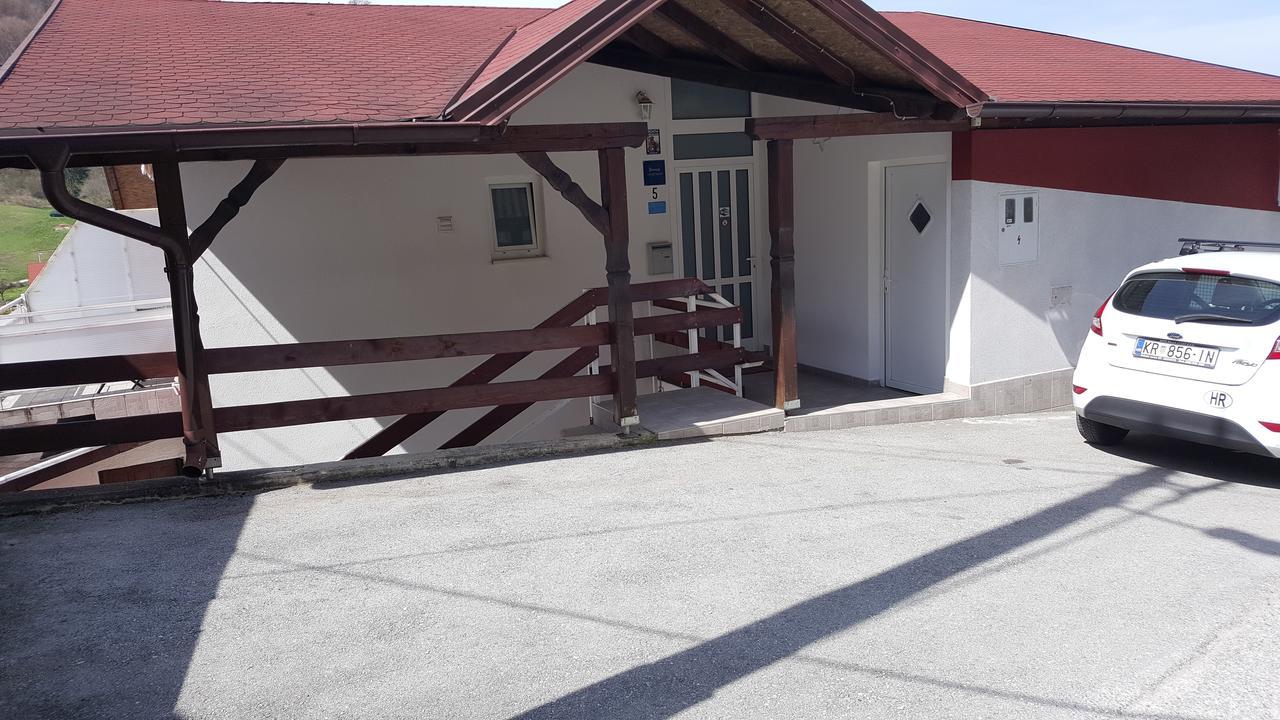 Apartmani Fuckar Krapinske Toplice Exteriér fotografie